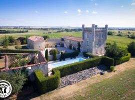 Gîte charmant près de La Rochelle - FR-1-426-612, hotel a Longèves