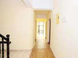 OYO Flagship 74902 Gandhari Amman Covil Ln, מלון בPūvār