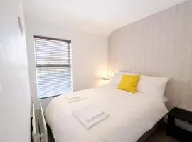 Contemporary 2BDR City Retreat
