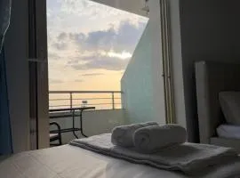 Dhermi Light Rooms