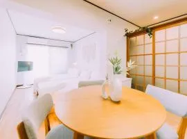 Fukuoka Hakata 1BR Apt with Balcony near Nakasu