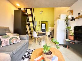 Loft Charmoso e Aconchegante de cara com a Natureza, hotelli kohteessa Fernandópolis