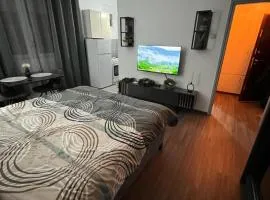 Cozy Star Studio for Couples