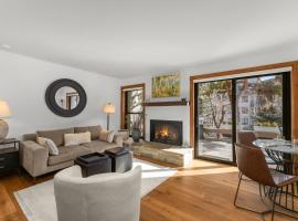 All-Season Sun Valley Retreat with Deck and Grill, viešbutis mieste San Valis