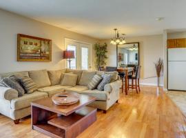 3 Mi to Town! Cozy Apartment in Poplar Bluff, hotel a Poplar Bluff
