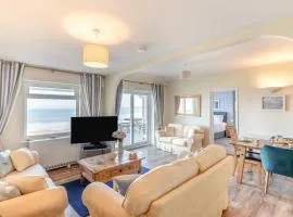 3 Bed in Clifton Court oc-fl8