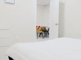 Modern & Stylishly Furnished Suite with Private Entrance