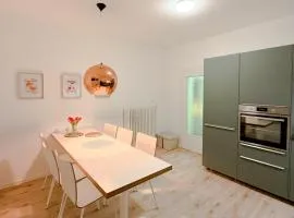 Moderne Monteurwohnung mit Parkplatz & WLAN