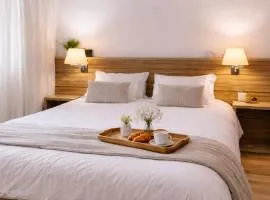 Otopeni Airport Area 2 l 10 min Therme l Self Check-in l Near RIN Hotel