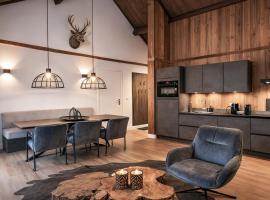 Alpensee Suite 24C - Loft Apartment by the lake, hotelli kohteessa Afritz