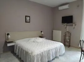 Monolocale accogliente con angolo cottura