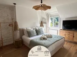 Parenthèse entre forêt et château