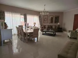 CASA piscina y quincho