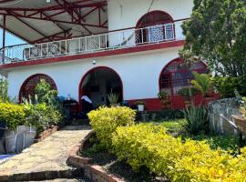 Finca Dinastia, готель у місті Фусаґасуґа