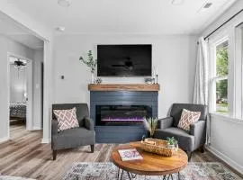 Extended Stay! Your Central Fulton Hill Oasis!