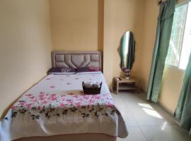 Confortable Suit, hotel di Machala