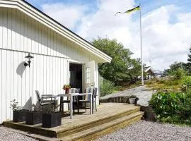 2 person holiday home in STRÖMSTAD-By Traum