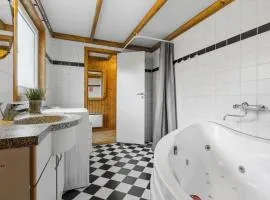 8116 Egå - Under Rønnene 37