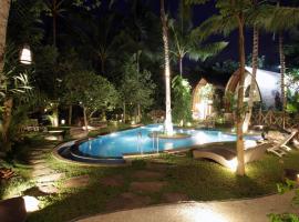 Green Bird Villa - CHSE Certified, hotel in Ubud