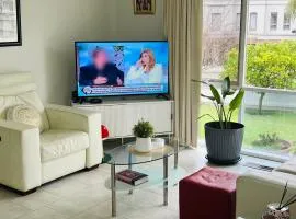 Tsapas Homes for female only quiet location