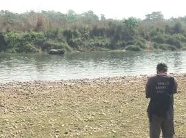 Hotel Bhupu Sainik Sauraha