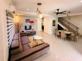 Sri Pulai Seremban Comfort Home 4R3B 芙蓉市中心舒适民宿 4房3卫