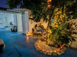 Mom's House Familiar