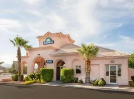 Days Inn by Wyndham Bullhead City