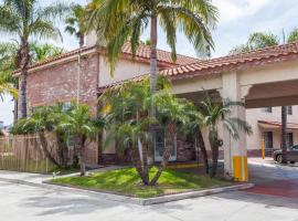 Days Inn & Suites by Wyndham South Gate, hôtel à South Gate