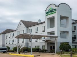 Wingate by Wyndham Shreveport Airport, hotel di Shreveport