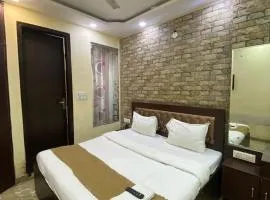 Hotel Relax Inn near Anand vihar
