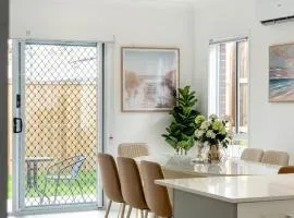 Backyard Days & Cozy Nights – 4BR Ripley Stay