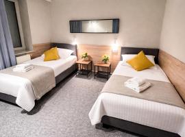 Hotel Otomin, hotel di Otomin