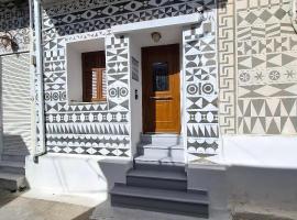 Vattediko: Pyrgi şehrinde bir otel