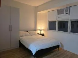 Cozy Studio Long Stays Welcome