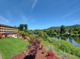 The Lodge at Roseburg, hotel u gradu Rosberg