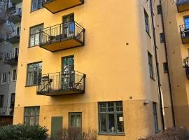Garden apartment in Prime Location Kungsholmen