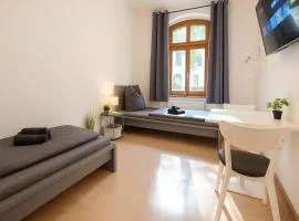 YourFavoriteBed Monteurunterkunft Zwickau Zentrum - WLAN, Waschmaschine Zentral