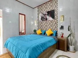 1 BR Private Studio Apartment with Kitchen