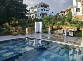 Stylish Loft Villa Bella Rose, Strandnähe, Hotel SunSeaBeach