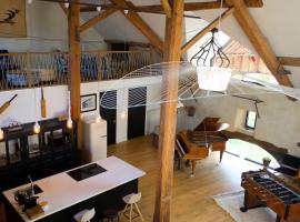 Au Petit Bercail - Le Loft - Gite pour 4 personnes, Hotel in Chiny