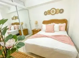 Colonial Zone 2BR Apartment Prime Location