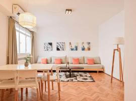 MOT Laprida 1300 - 3 Bd 2 Ba in Recoleta, Hotel in Buenos Aires