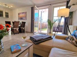 Fewo Strandläufer Usedom im Grünen ruhig Terrasse Parkplatz, Hotel in Ostseebad Karlshagen