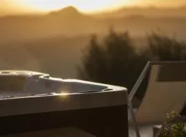 Villa Andrea - Romantic Private Retreat