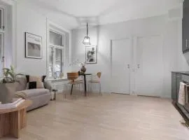 Prime Central Oslo - Frogner, All-Inclusive Apartment
