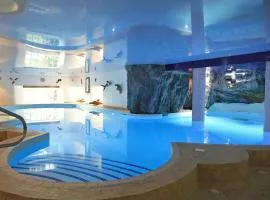 Tuckenhay, Mill Stream - Fme