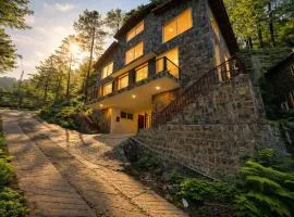 Haven Lodge Khaira Gali by Haven Holiday Homes - 4BR Mountain Home with Balcony Views