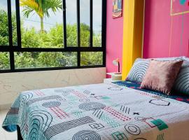 Escápate Refugio Colorido Jacuzzi & Vista al Llano、レストレポのホテル