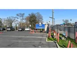 Sacramento Inn & Suites Cal Expo I-80
